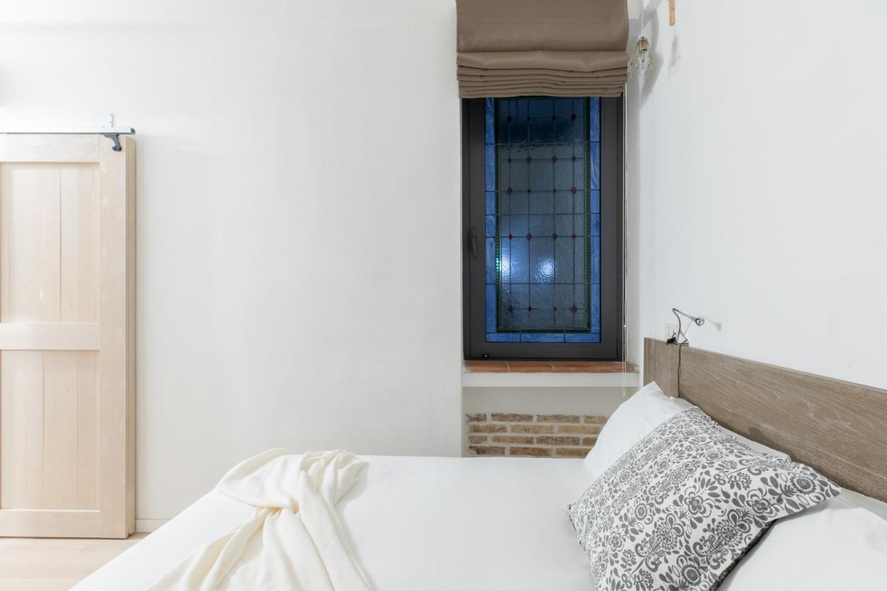 ローマIflat Cozy In Montiアパートメント エクステリア 写真